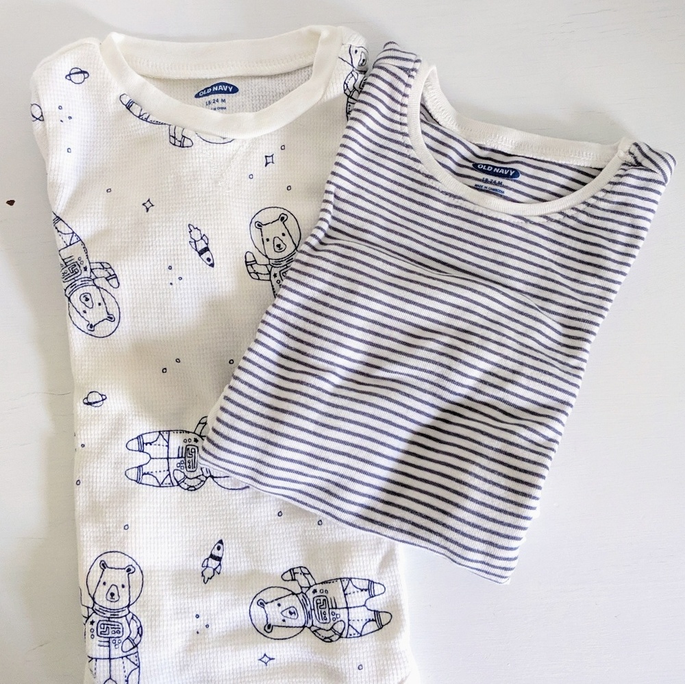 Old Navy Long sleeve Onesies